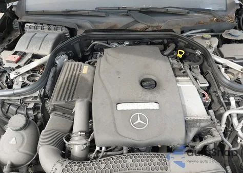 2017 Mercedes-Benz E 300 4Matic из США, поврежденный, VIN WDDZF4KB3HA142320